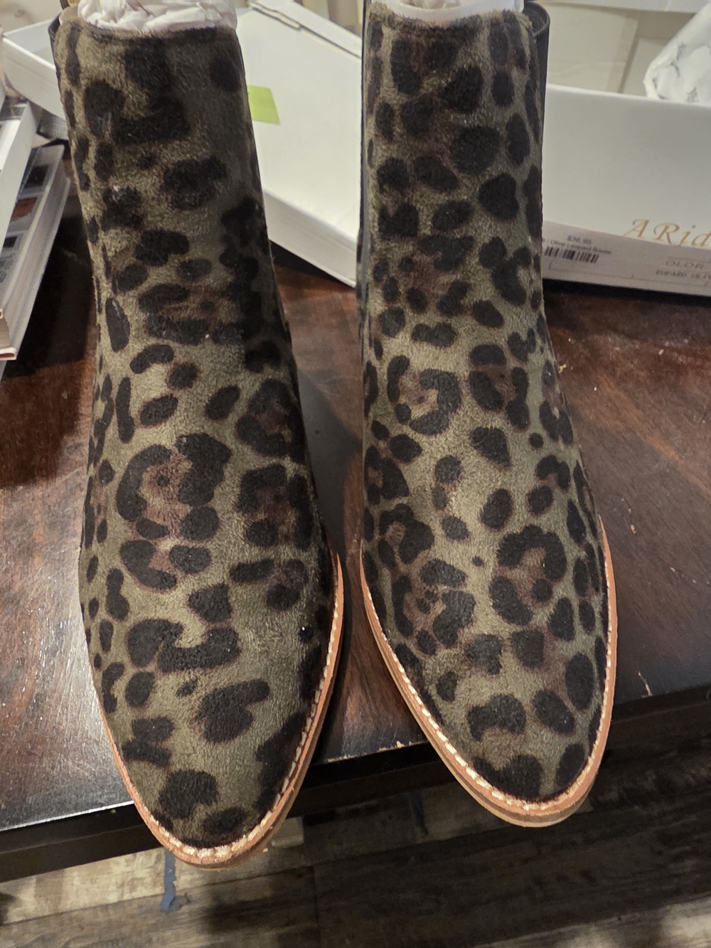 NIB-Size 8 Leopard Print Chelsea Booties - Olive Brown - Picture 4 of 7